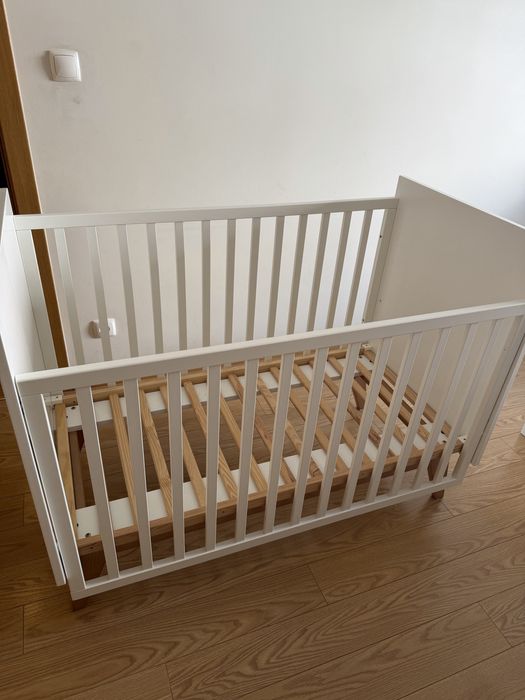Berço+colchão bebe marca Trama - excelente estado - muito bonito
