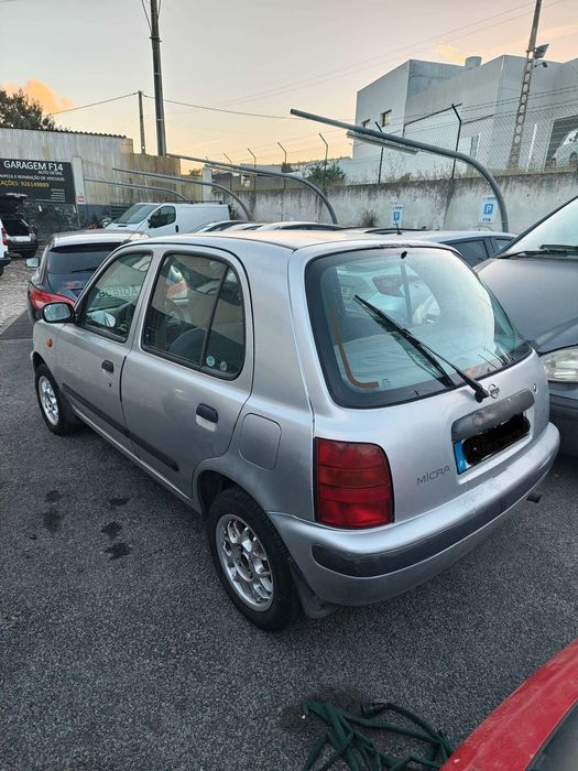 Nissan Micra 1993 — photo 4