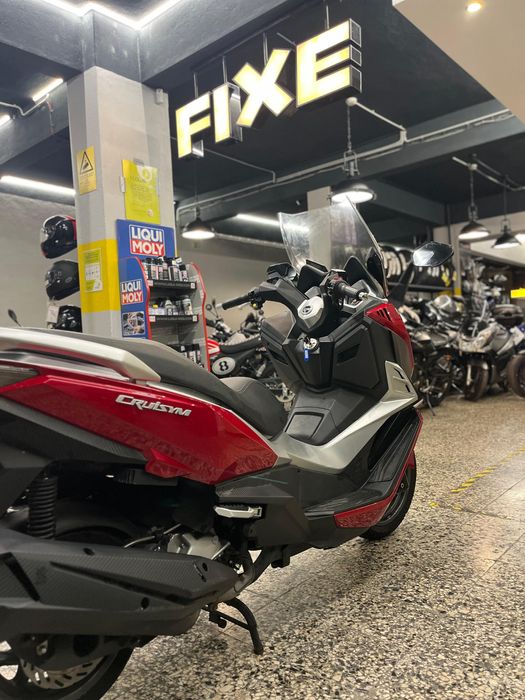 SYM Cruisym 300 de 2019 em Optimo estado, 22000 Kms Distinta, Elegante