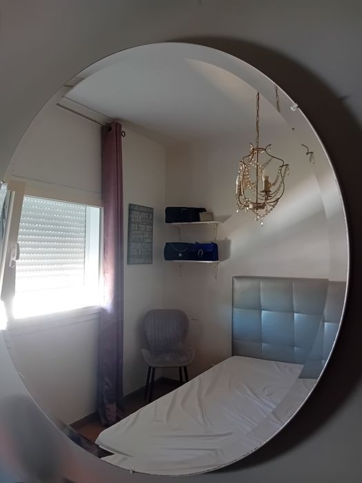 Vende-se Espelho IKEA 80cm – Sofre de sinceridade excessiva