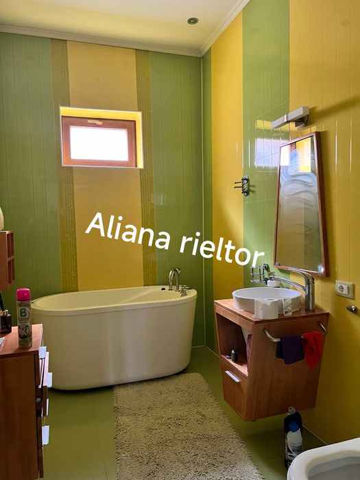 Аренда Дом на Фонтане ул  Донского 5 комнат подвал