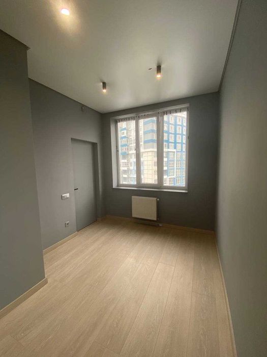 3к квартира с ремонтом в ЖК 4 сезона. 101 кв.м. Секция 2