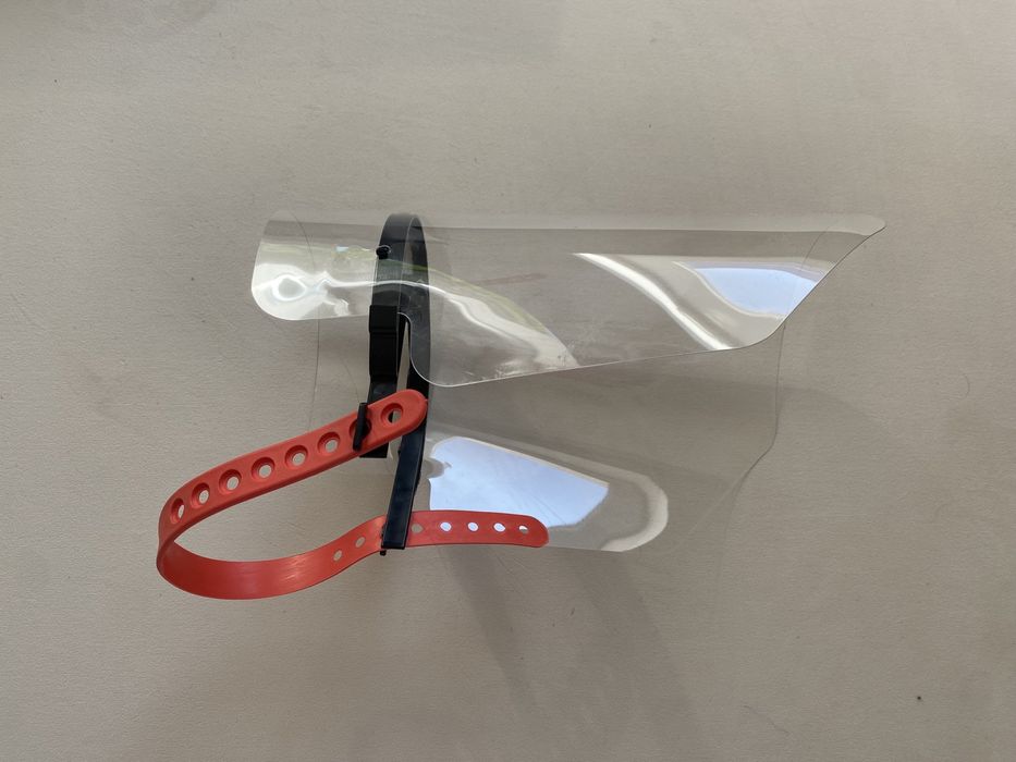 Продам защитную маску