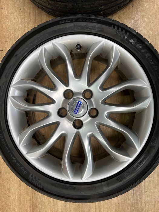 Koła/komplet kół/felgi Volvo C30 205/50/R17