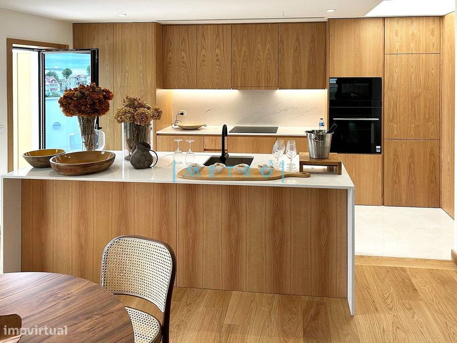 T1 Apartment for Sale in Cedofeita, Santo Ildefonso, Sé, Miragaia, São