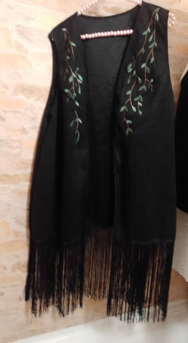 (46/48) (3XL/4XL) Czarna kamizelka kowbojska z frędzlami