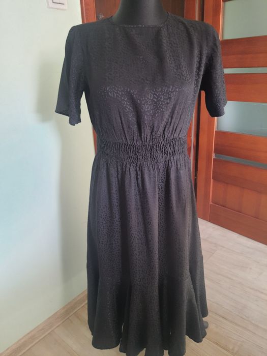 Czarna elegancka sukienka H&M 36
