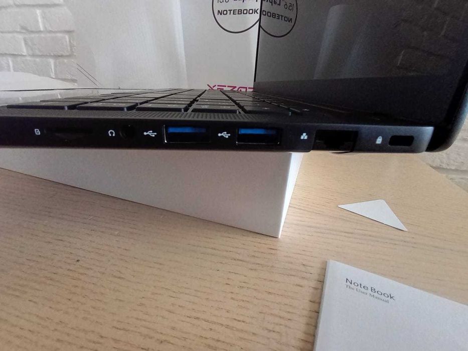 XEZOZ XLB07 Latop Workbook Komputer (i7-13th, 16 GB RAM, 512 GB SSD)