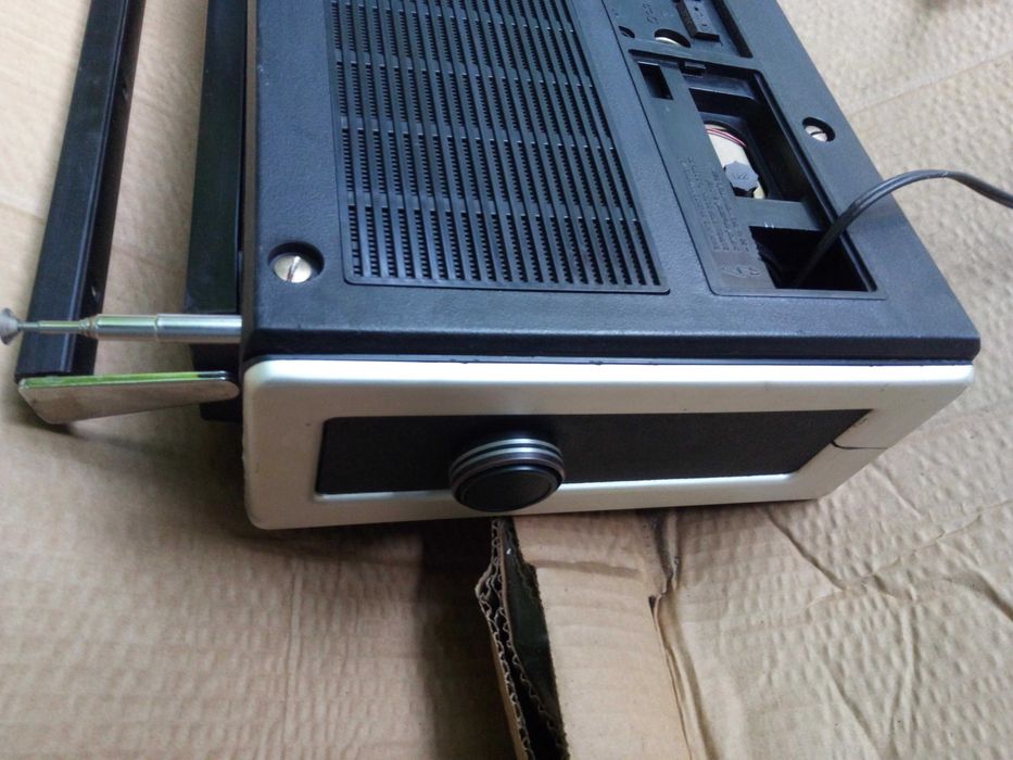 Радиоприёмник Saluts-001 / Салют-001 СССР рабочий