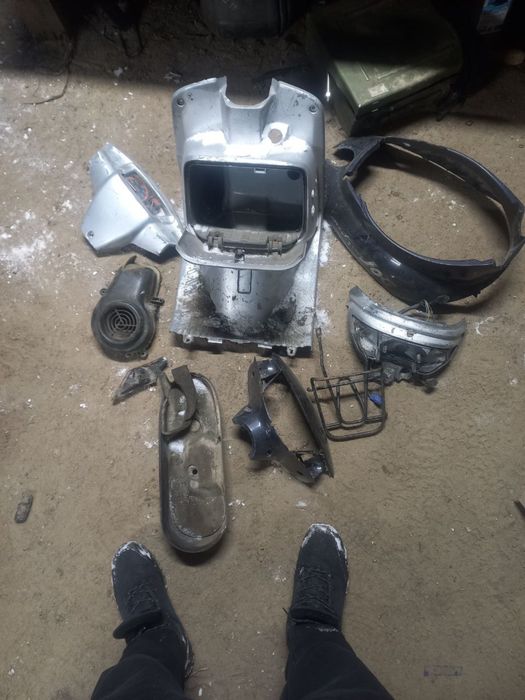 Продам деталі що є на фото