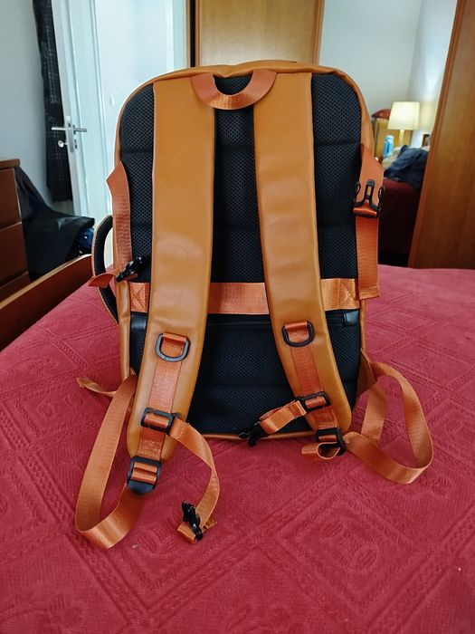 Mochila / mala com várias bolsas