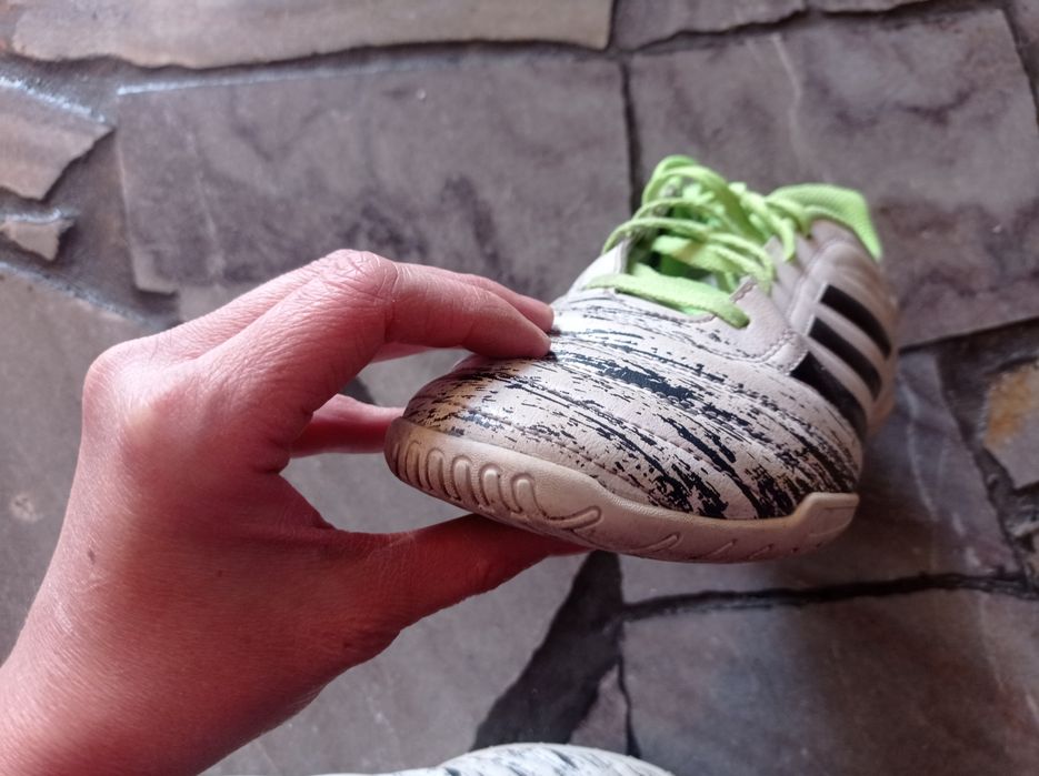 Buty Adidas rozmiar 41.5