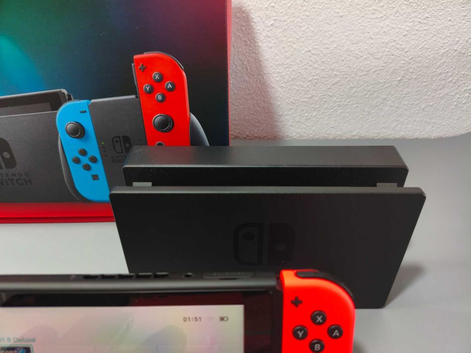 Nintendo Switch V2