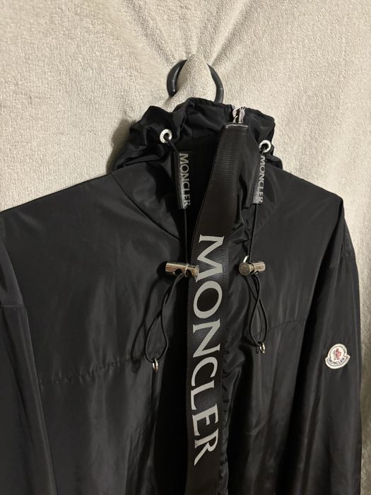 куртка-вітровка MONCLER