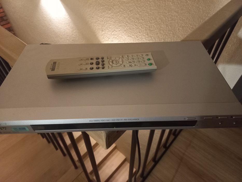 Odtwarzacz DVD SONY DVP-NS32