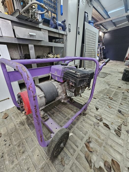 Gerador 7.0 HP (212cc) 4tempos