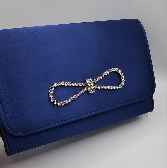 Chabrowa elegancka torebka z diamencikami kokardka na wesele urodziny