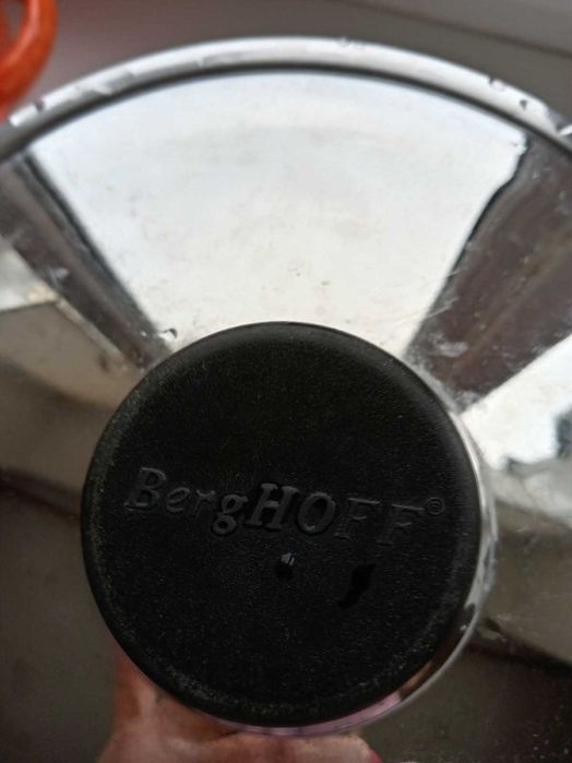 Набір кастрюль б/у