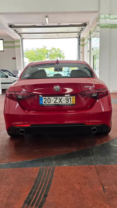 Alfa Romeo Giulia 2.2 D Sprint AT8