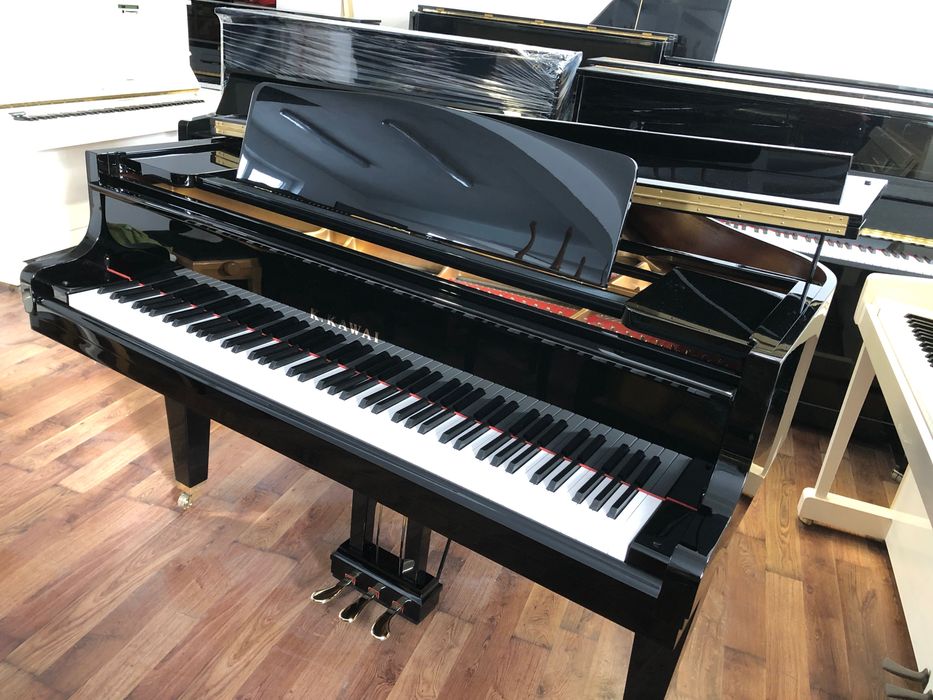 Pianino petrof fortepian kawai yamaha petrof