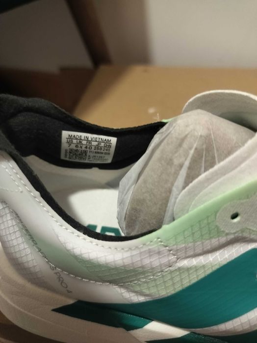 Sapatilhas adidas novas