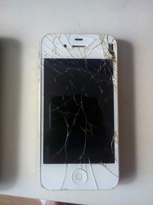 Телефони На запчастини.