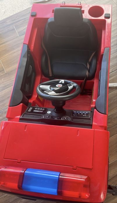 Carro bombeiros ( precisa de nova bateria)