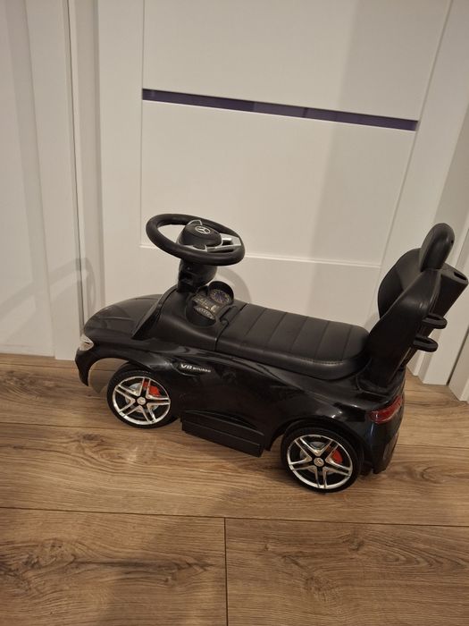 Auto mercedes- pchacz