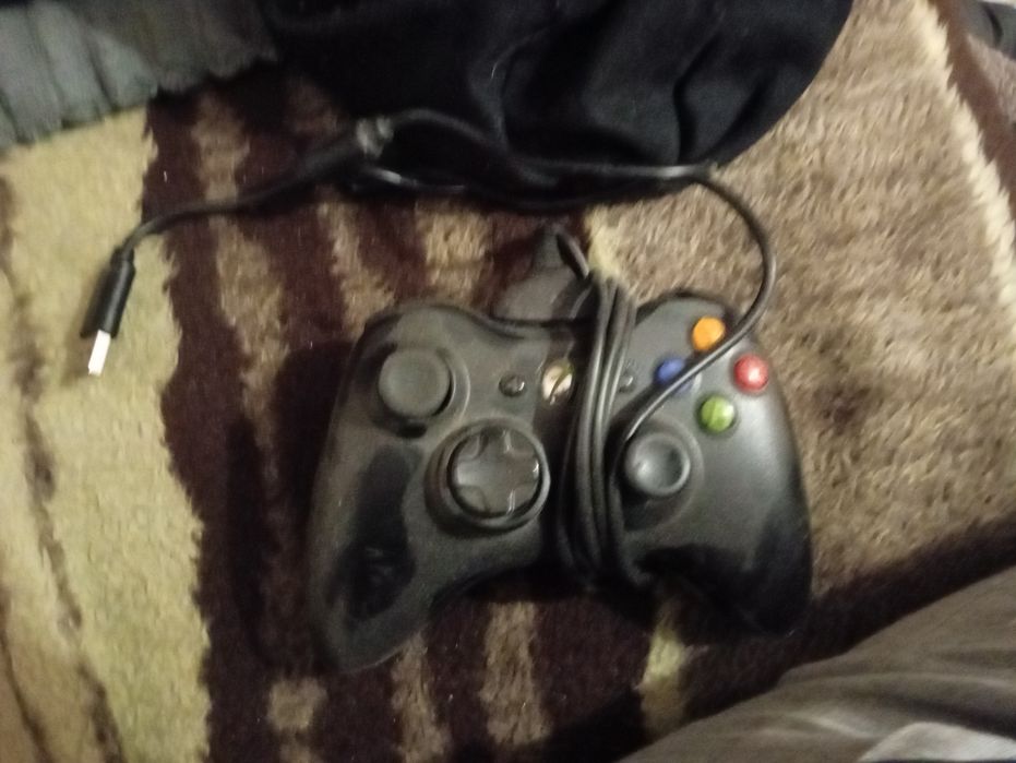 Konsola Xbox 360 + gry