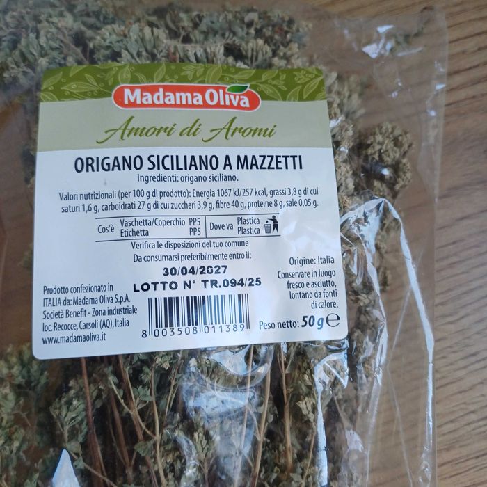 Suszone oregano