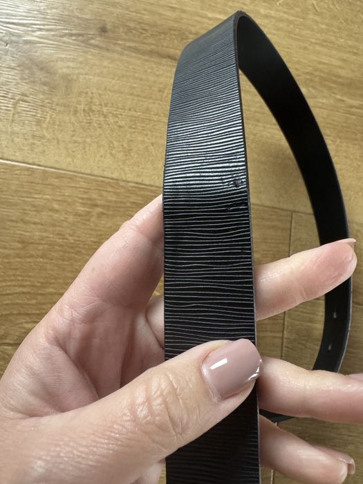 Czarny pasek Calvin Klein 90 cm, z logowana, srebrna klamra