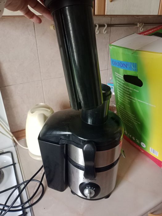 Соковитискачка ,соковижималка
