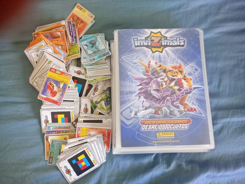Lote de centenas cartas invizimals (edição especial, metálicas, ouro)