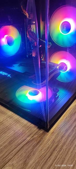 Komputer gamingowy XEON 6/12 • 32GB RAM • 8GB GPU • OBUDOWA RGB +Win11