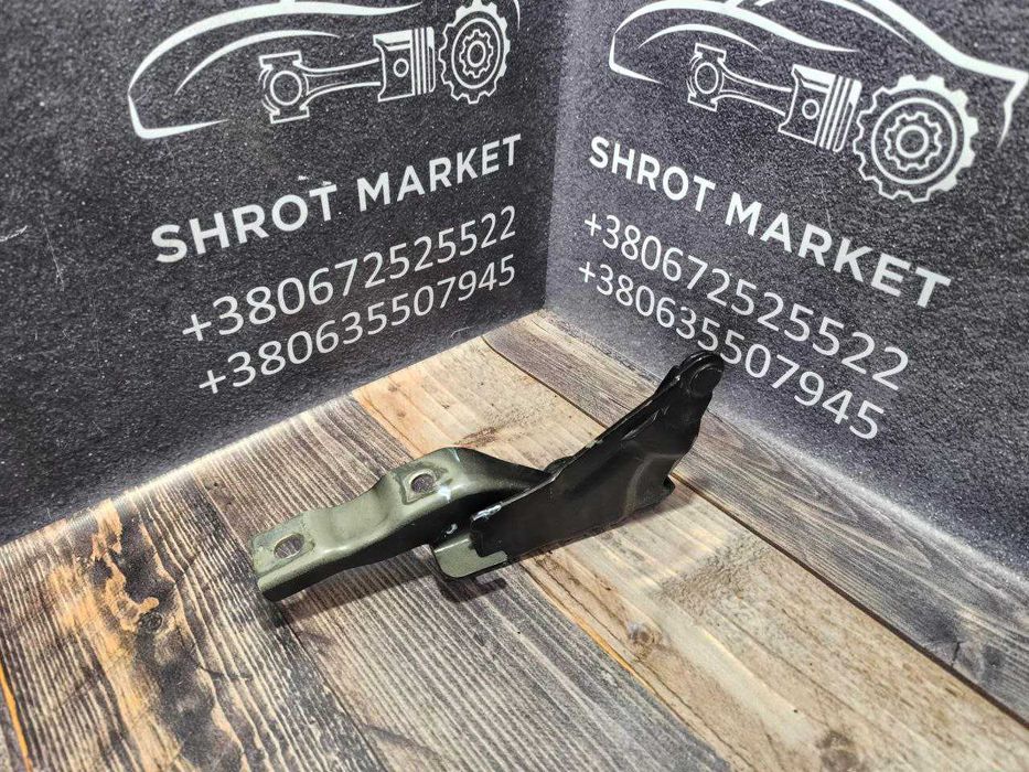 Завіса петля капота ліва сторона Hyundai Santa Fe 2 CM 2006-2012