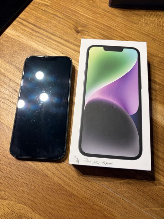 Sprzedam iphone 14 128 GB midnight.Stan bardzo dobry.