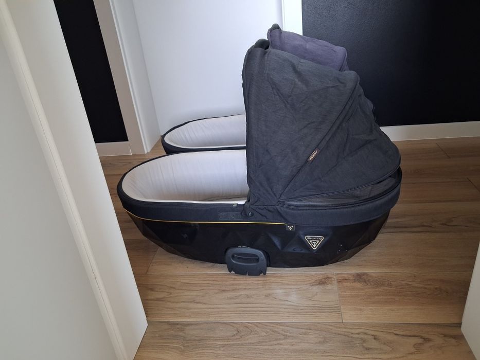 Wózek bliźniaki 3w1