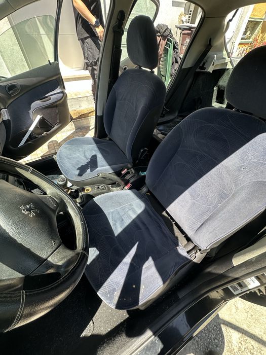 Interior peugeot 206 5 portas