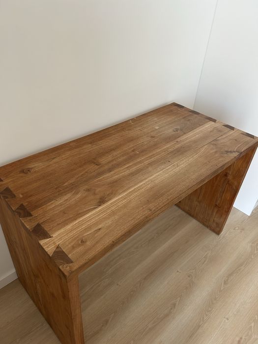 Mesa de madeira maciça 120x80cm