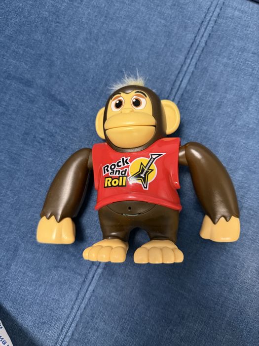 Інтерактивний робот «Мавпа Чампі»