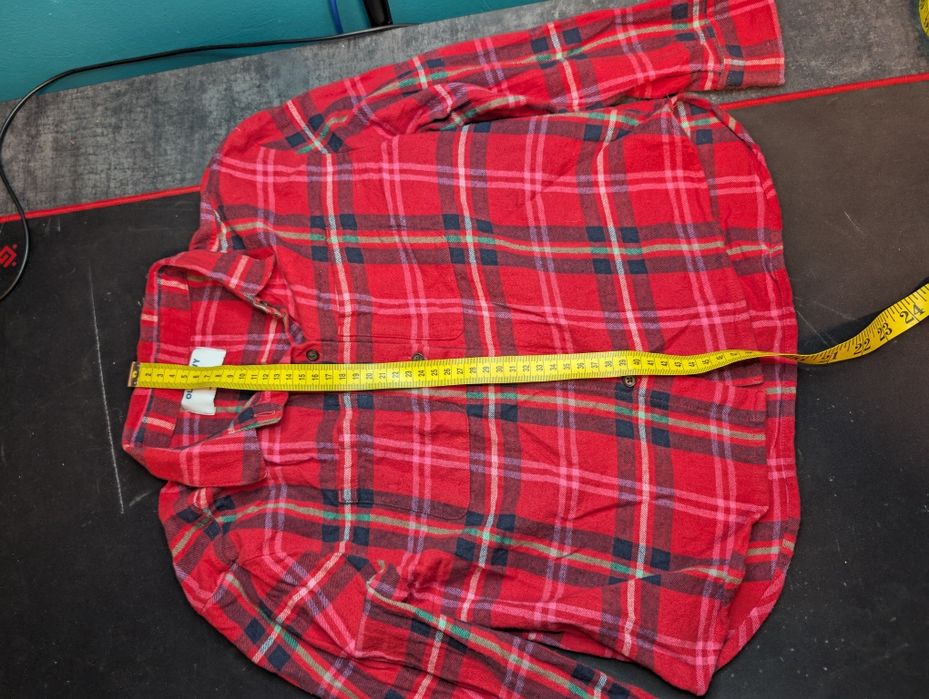 Рубашка тонка червона 11-12 років