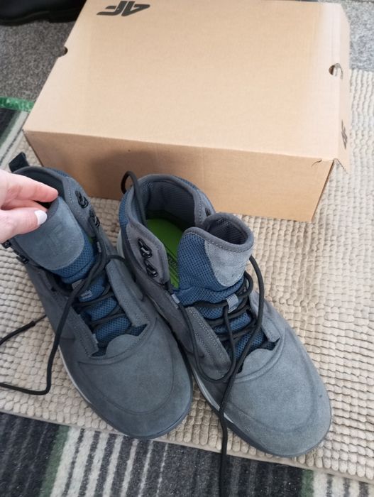 Obuwie męskie zimowe 4F rozm. 45