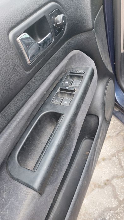Vendo Golf IV Variant para arranjar