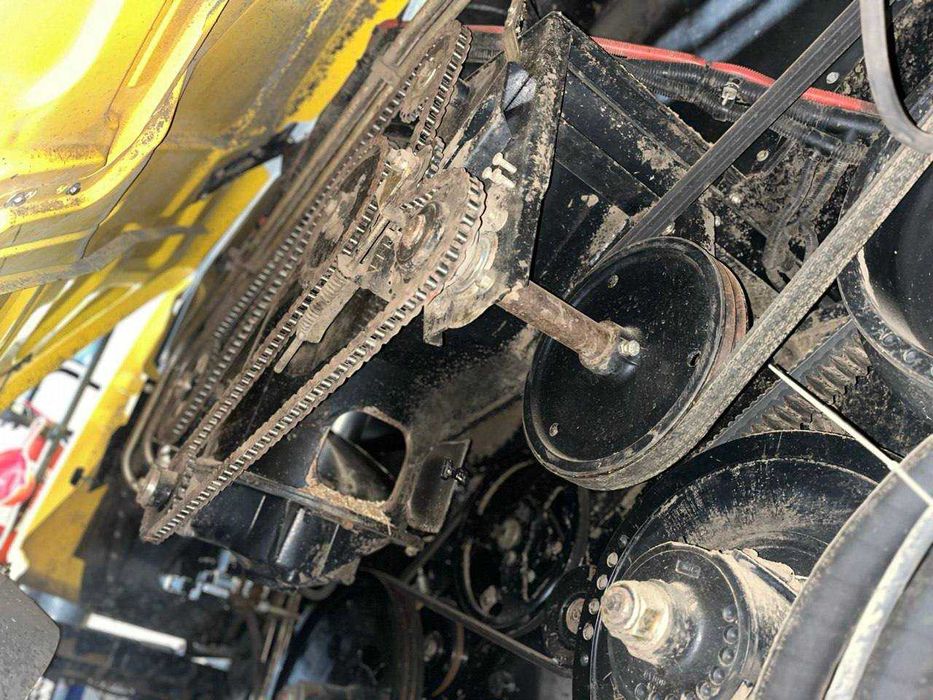 Комбайн New Holland CX8080