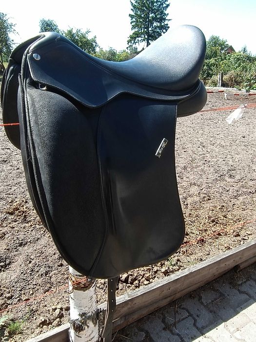 Siodło ujedzieniowe wintec 500 rozmiar 17