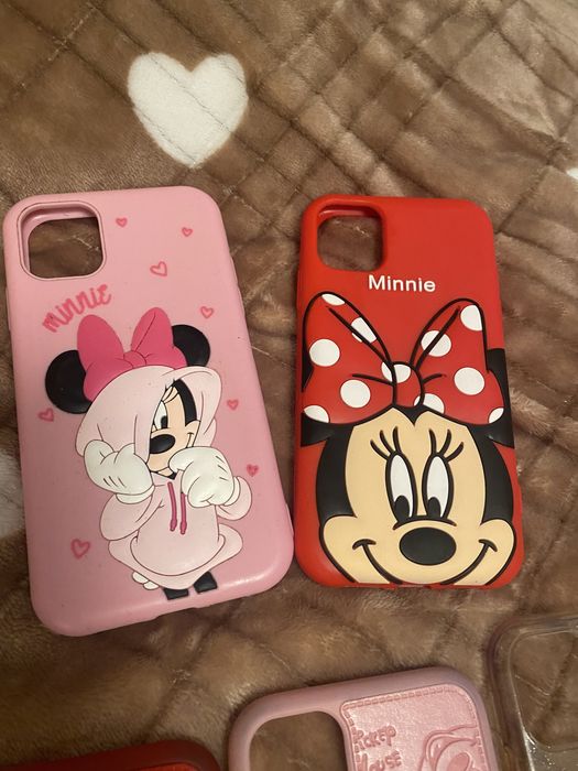 Чохли на IPhone 11