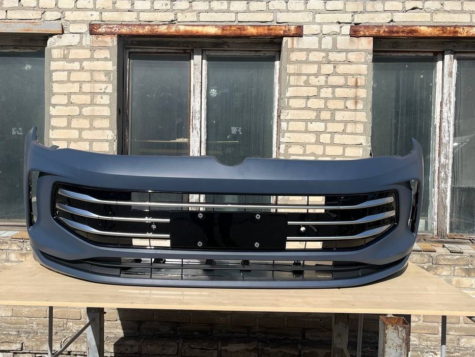 Бампер передній бампер Тігуан Volkswagen Tiguan R-line 2025 2026
