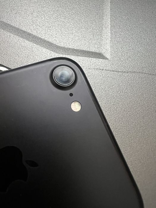 Смартфон iPhone 7 128 Gb 97%