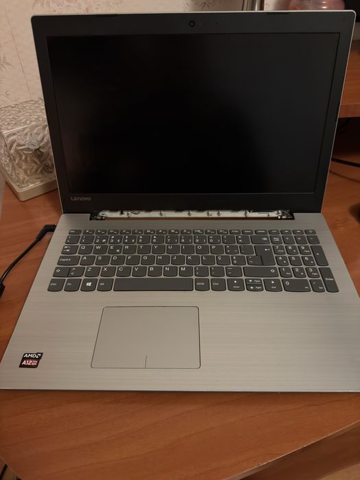 Lenovo ideaped 320-8GB RAN+SSD 256GB