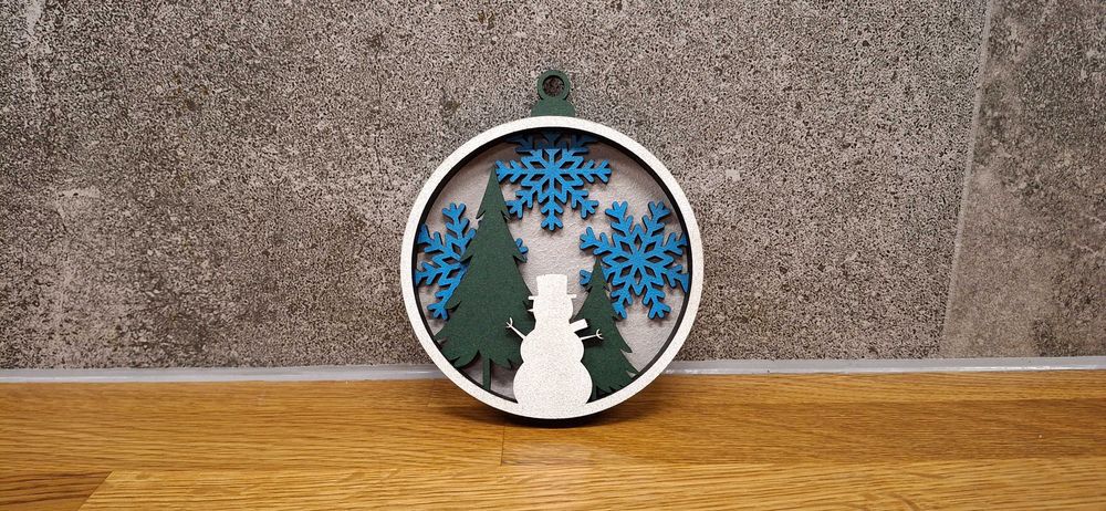 Bombka, zawieszka warstwowa bałwanek motyw zimowy, ozdoba, prezent